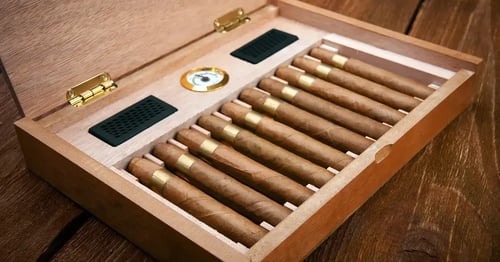 Explaining Case-Break Functionality: Managing Cigars, Tobacco, and Accessories
