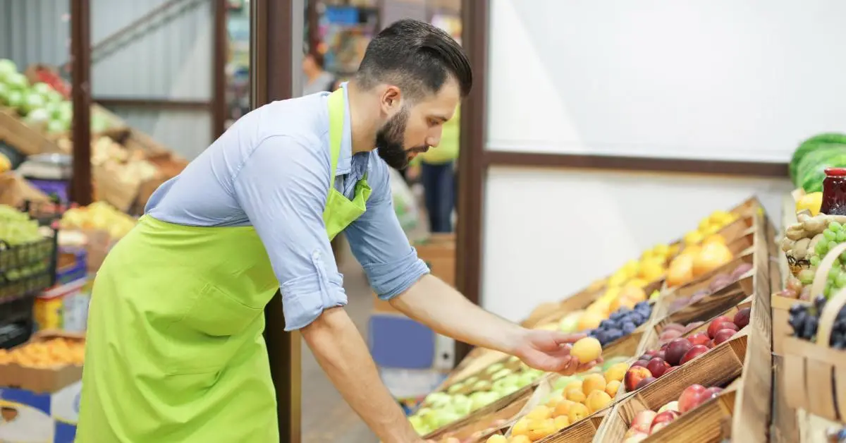 What Is Retail Automation? (+5 Benefits for Small Retailers)