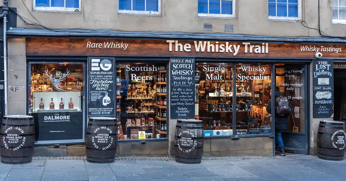 How To Manage a Whisky Shop: 8 Essential Tips and Tools