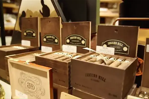 Tobacco-Shop