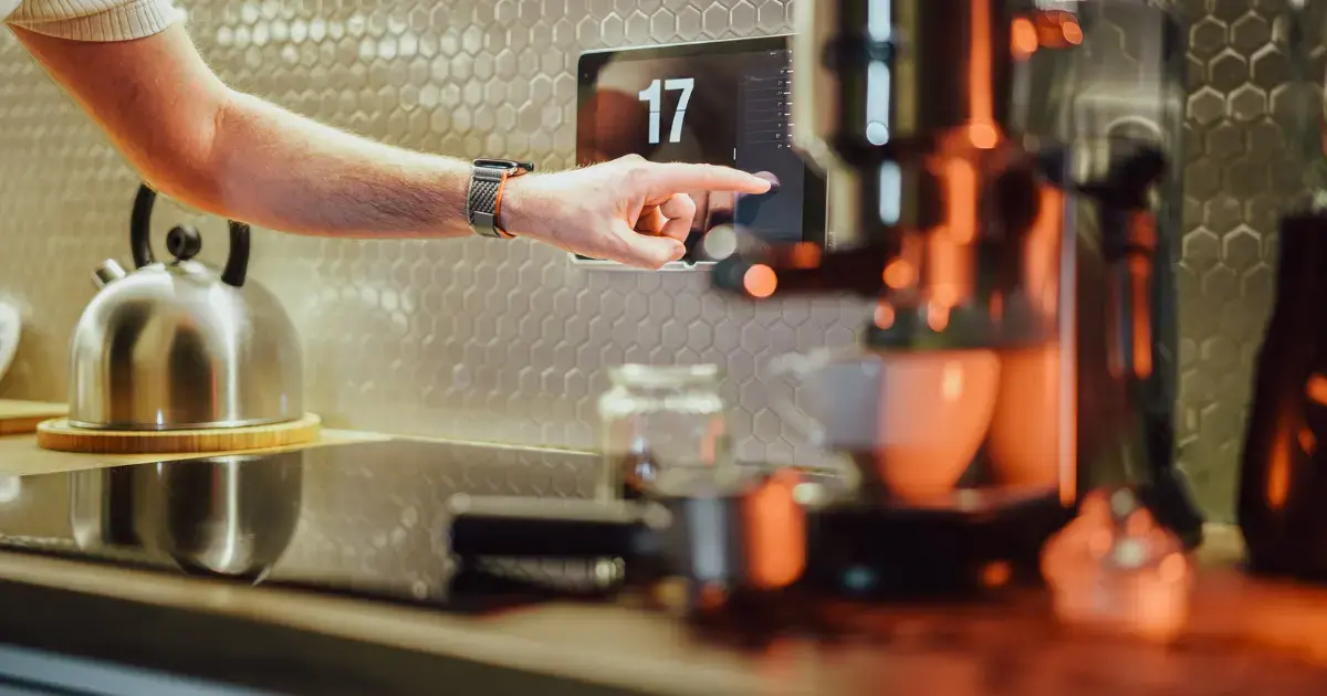 6 Consumer Electronics Industry Trends You Need To Know