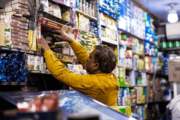 Grocery-Store-point-of-sale-solution-user