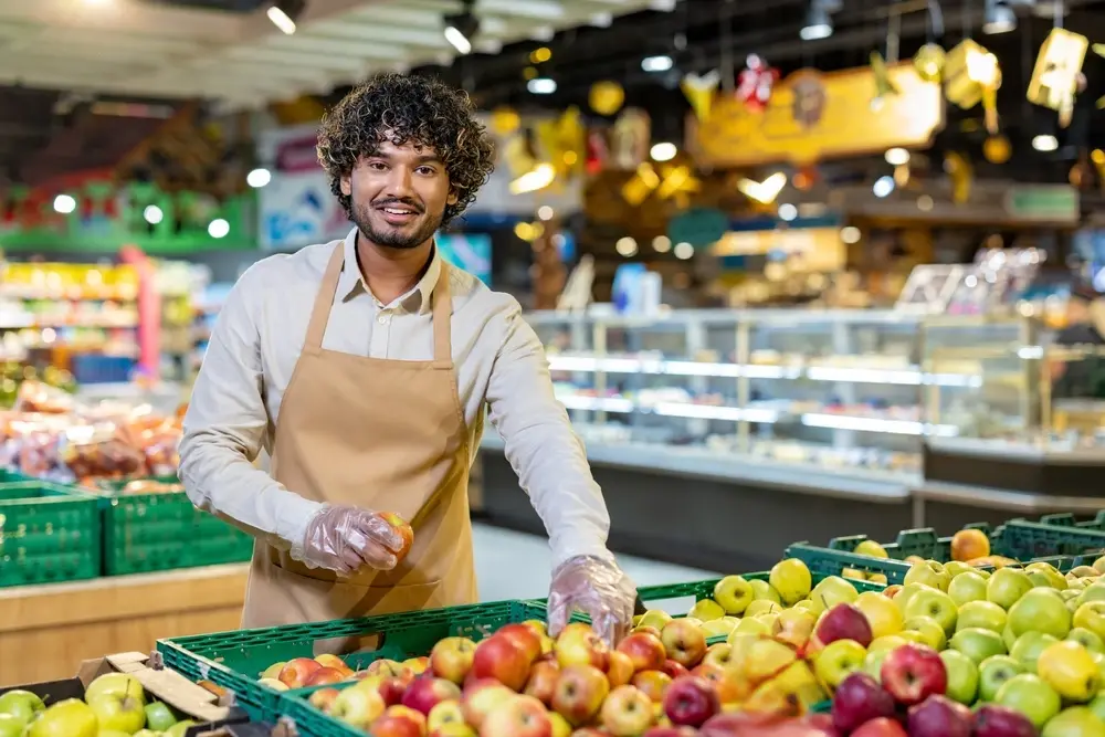 Purchase Order Management 101: 7 Tips & Tools for Grocers